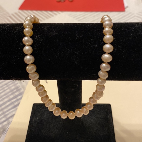 Genuine pearl ivory necklace - Picture 2 of 8